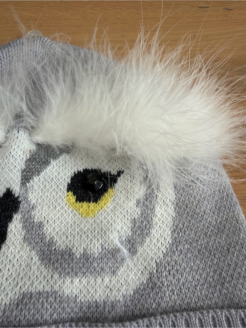 KATE SPADE Women Gray Owl Beanie and Faux-Fur Earmuffs Set - Picture 3 of 7